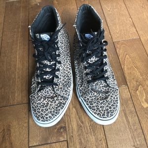 High tops leopard Vans